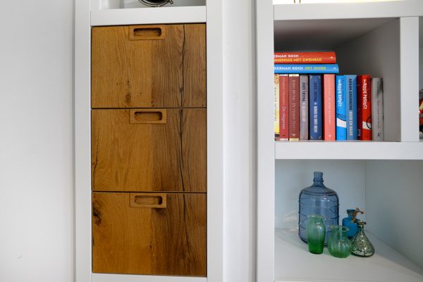 tv-kast inbouwkast tv-meubel ingebouwde wandkast woonkamer met verlichting maatwerk meubels meubelmakers Utrecht mooi ruim