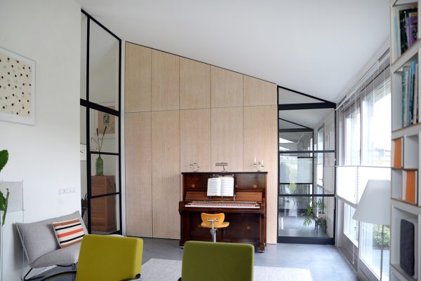 kastenwand wandvullend woonkamer kledingkast slaapkamer opbergkasten garderobekast maatwerk meubels meubelmakers Utrecht mooi ruim