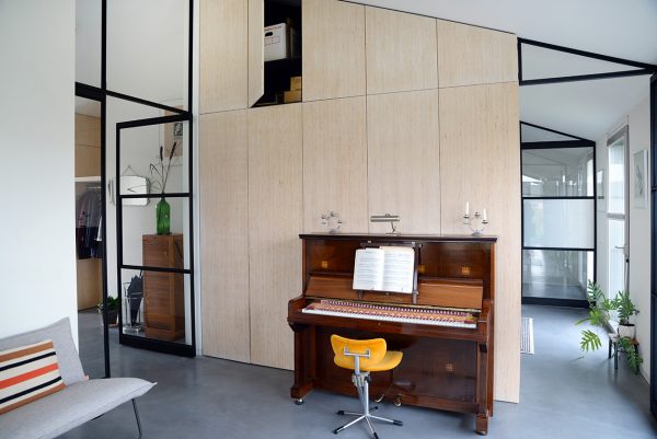 kastenwand wandvullend woonkamer kledingkast slaapkamer opbergkasten garderobekast maatwerk meubels meubelmakers Utrecht mooi ruim