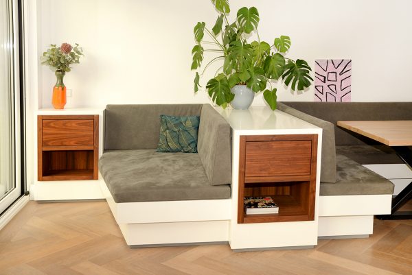 wandvullend zitmeubel wandmeubel zitbank eethoek loungebank maatwerk meubels meubelmakers Utrecht mooi ruim