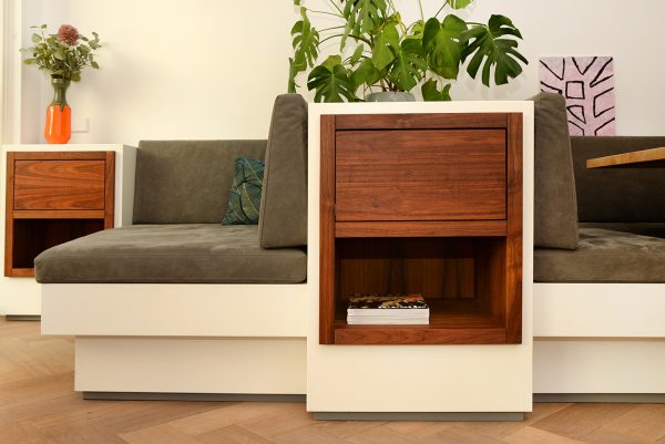 wandvullend zitmeubel wandmeubel zitbank eethoek loungebank maatwerk meubels meubelmakers Utrecht mooi ruim