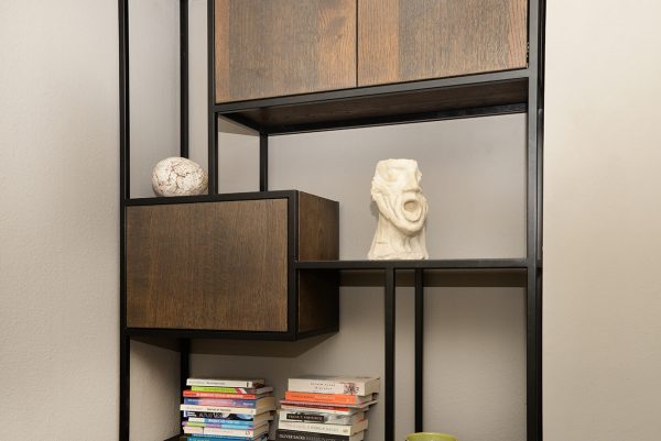 bureau werkplek inrichting werkkamer ladekast maatwerk meubels meubelmakers Utrecht mooi ruim