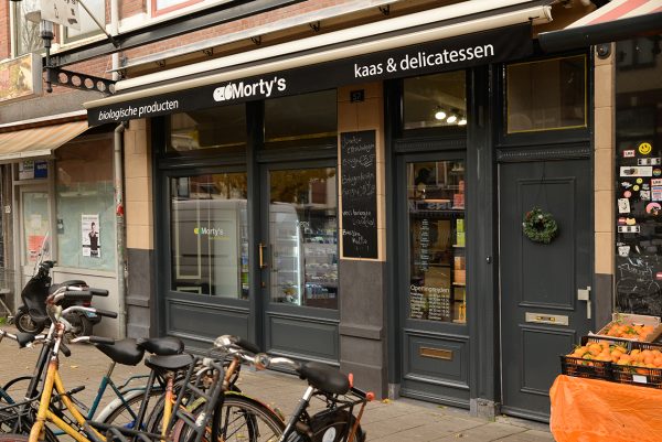 winkelinrichting open kast etalagekast display zakelijk maatwerk meubelmakers mooi ruim