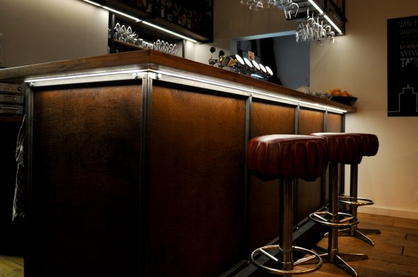 barmeubel inrichting restaurant zakelijke oplossing maatwerk voor uw bedrijf meubelmakers Utrecht mooi ruim