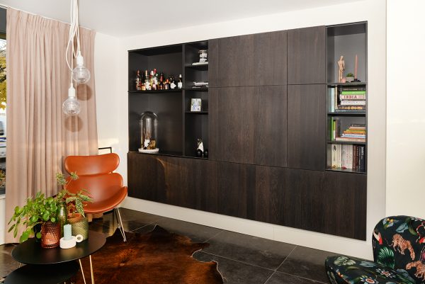 tv-kast tv-meubel woonkamerkast maatwerk meubelmaker Utrecht mooi ruim